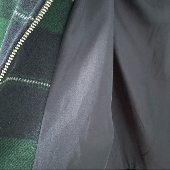 H & M Divided Letterman Varsity Plaid Navy Blue & Green Bomber Jacket Men’s S - Picture 8 of 10